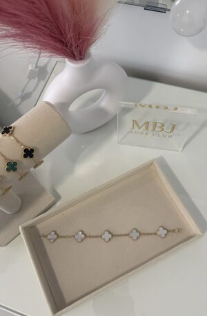 1-3 days (18kt gold)